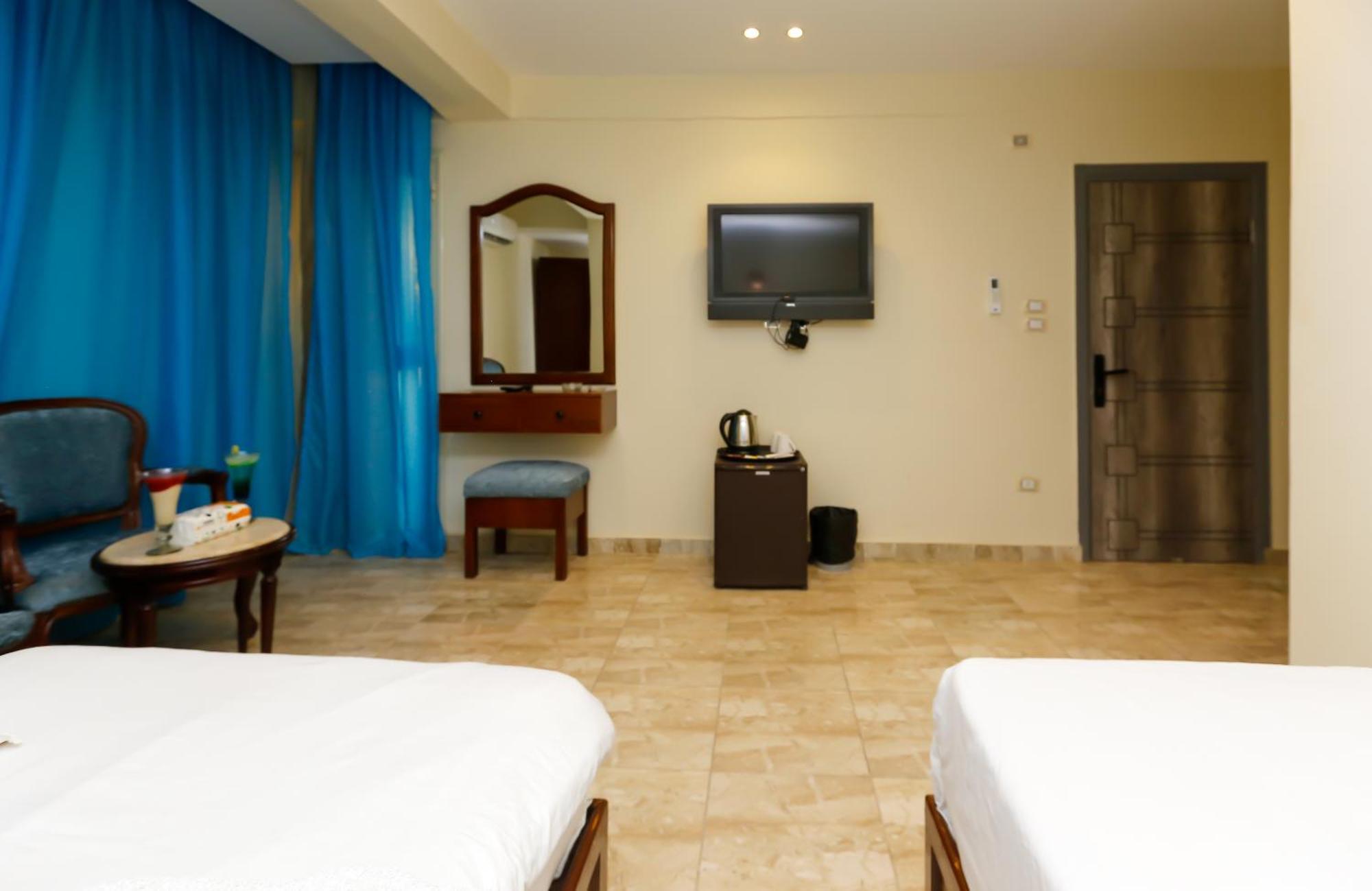 Pyramids Glory Inn Kafrat al Jabal Exterior photo